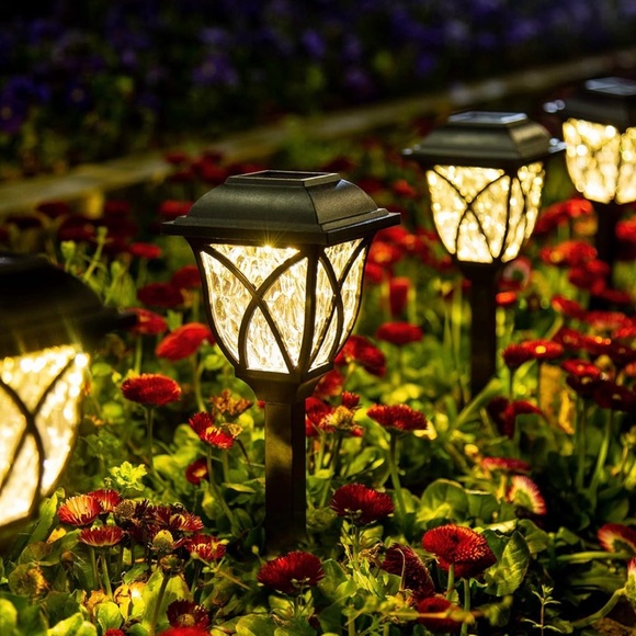 Gigalumi Solar Pathway Lights Warm White:6 lights - Picture 1 of 7